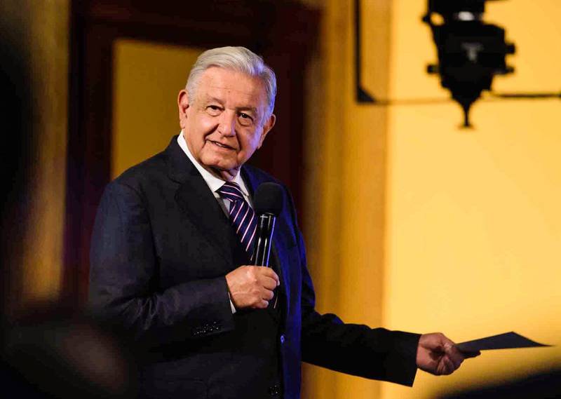 AMLO declara pausa en relación con Embajada de EU Deben aprender a respetar la soberanía de México