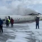 Avión de Delta Airlines sufre accidente en aeropuerto de Toronto queda volcado sobre la pista