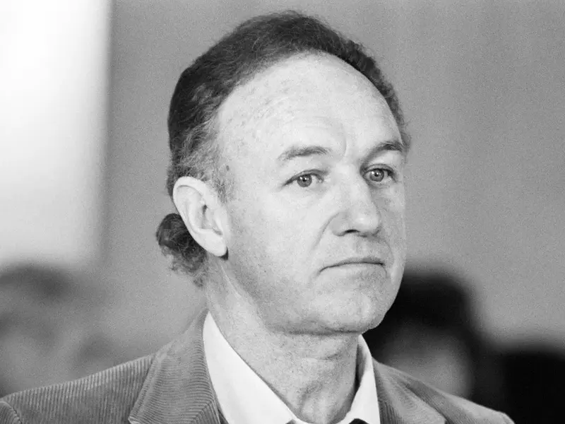 Gene Hackman es hallado muerto en su casa junto a su esposa