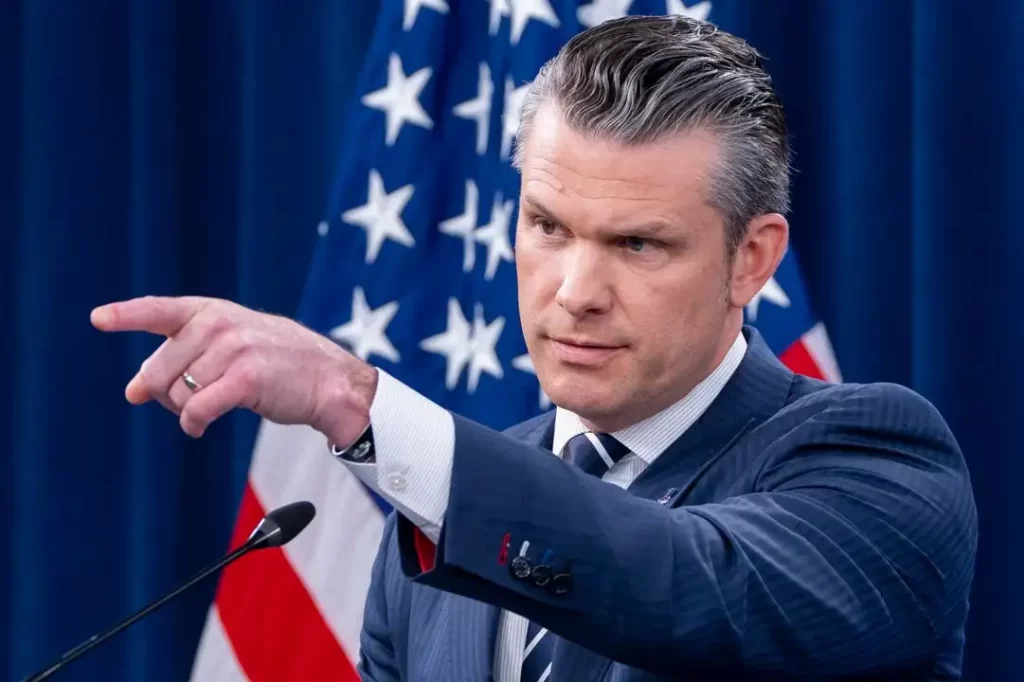 Hemos devastado el programa nuclear iraní, dice secretario de Defensa de EU