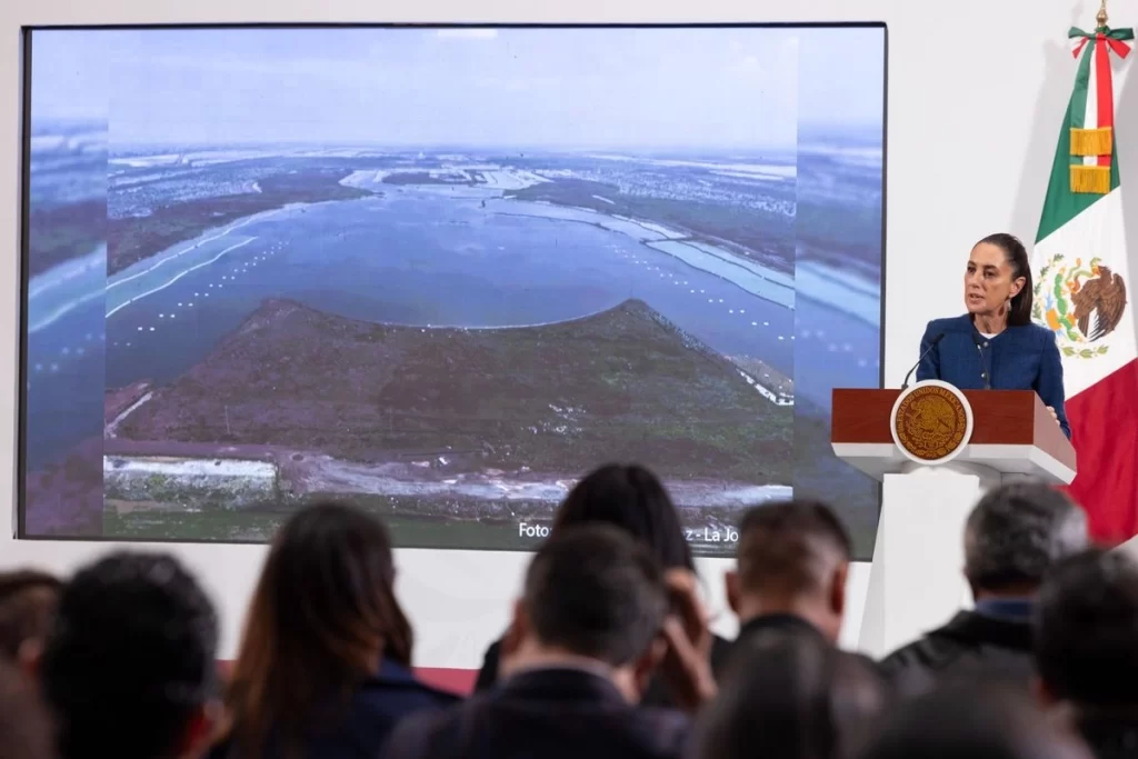 Vuelos de carga no regresarán al AICM Sheinbaum