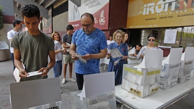 Encuesta EF Mayoría de mexicanos ve elecciones libres como objetivo de la reforma electoral