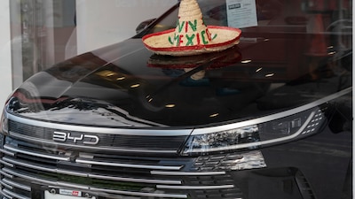 China rechaza aranceles del 50 a sus autos y le responde a México Protegeremos nuestros intereses