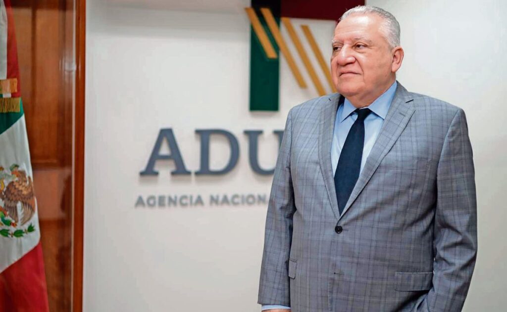 Recobramos 200 mil mdp de huachicol, pero no acaba el cáncer, entrevista al director general de Aduanas