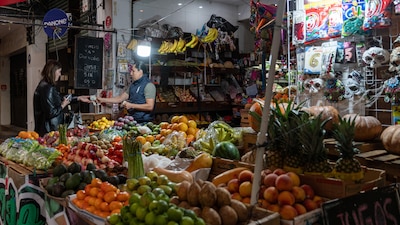 Inflación en México sube a 3.8, la más alta en cinco meses