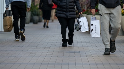 Economía de EU muestra signos de debilitamiento