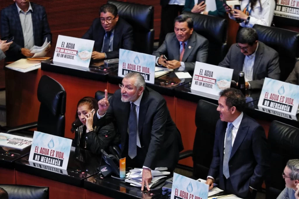 ‘Fast track’, el Senado avala leyes de aguas